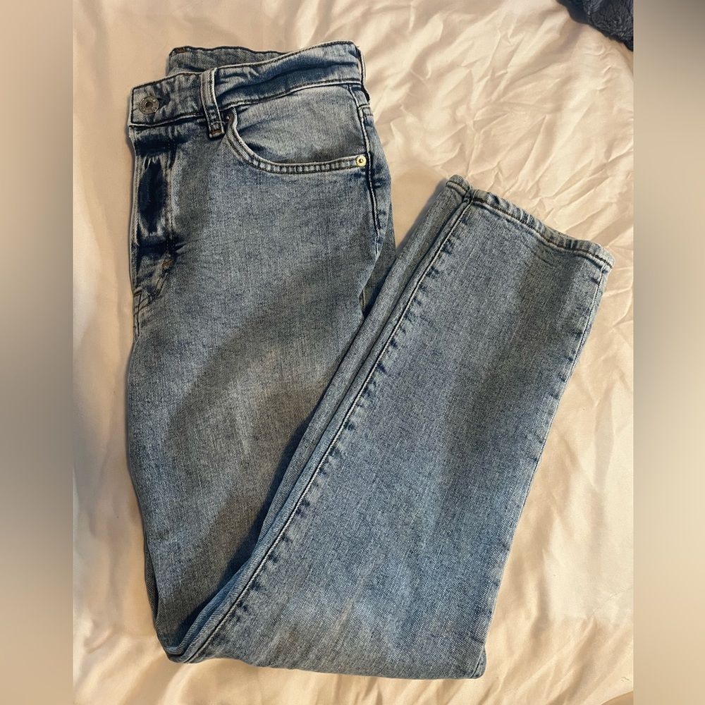 Straight Legged Button Up Jeans